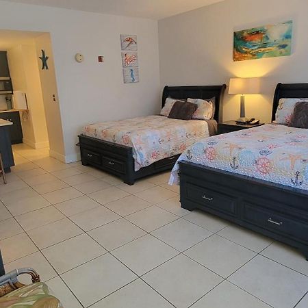 Sea Breeze, Studio 510, Beach Steps Away!+Pool+Wifi Ruskin Exterior foto