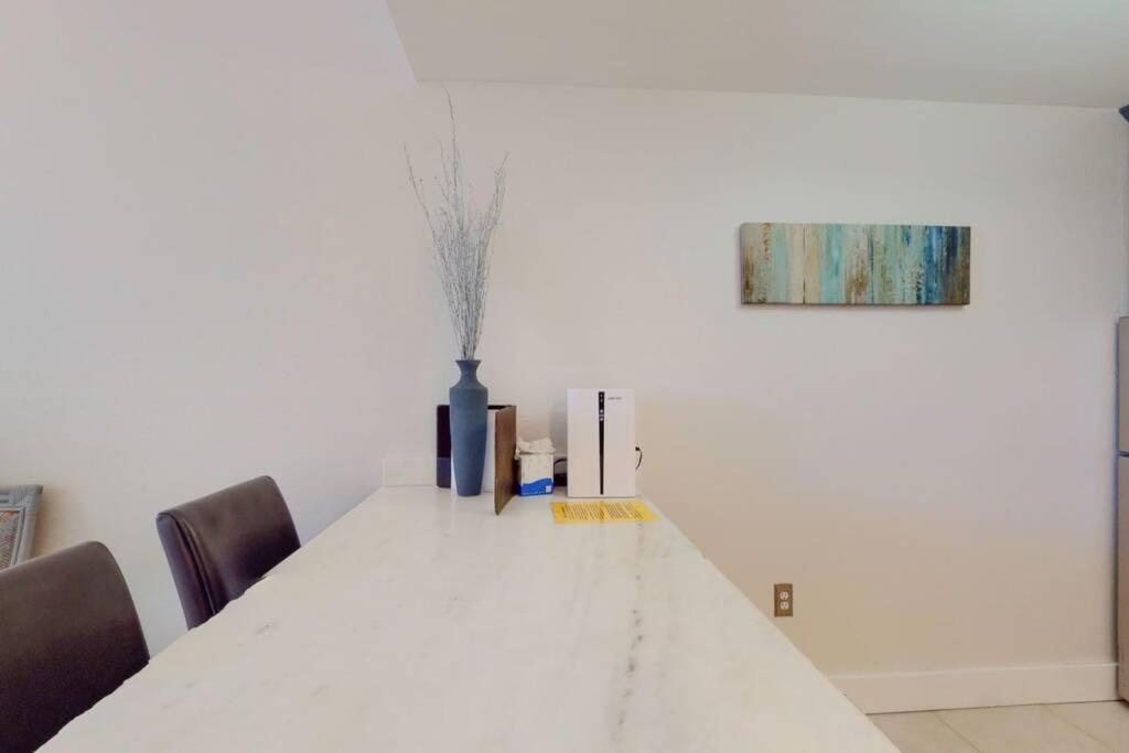 Sea Breeze, Studio 510, Beach Steps Away!+Pool+Wifi Ruskin Exterior foto